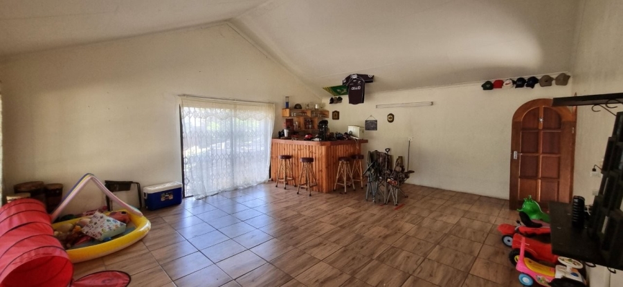 5 Bedroom Property for Sale in Elandsrand North West